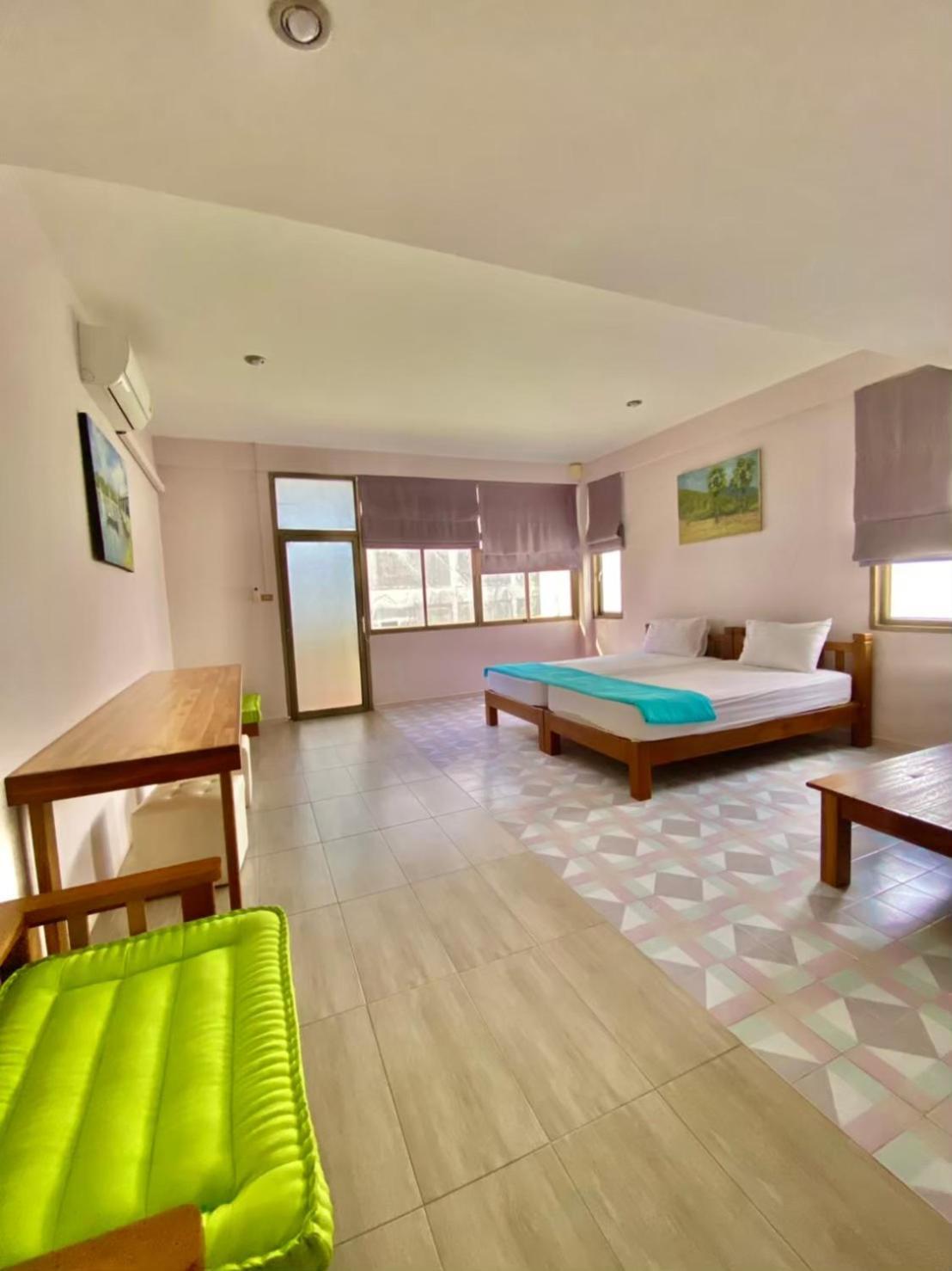 No7 Guesthouse Krabi town Екстериор снимка